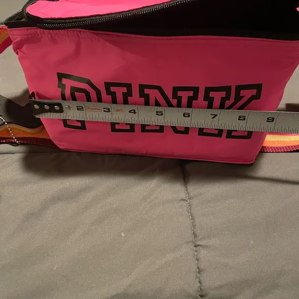 PINK Victoria’s Secret lunch bag - Image 5