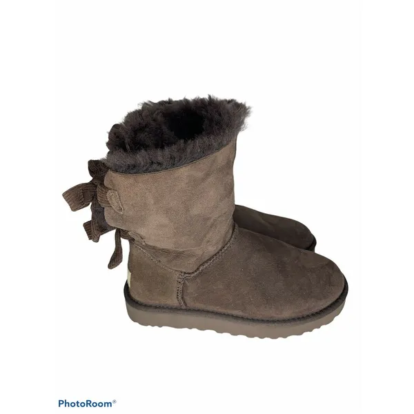 UGG Bailey Twinface Genuine‎ Shearling Boot - Image 2