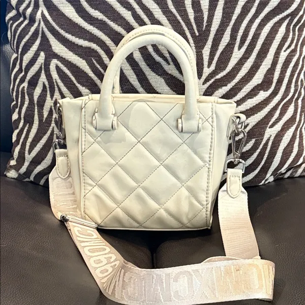 STEVE MADDEN Cream Quilted Crossbody Handbag Detachable Camera Strap - Image 2