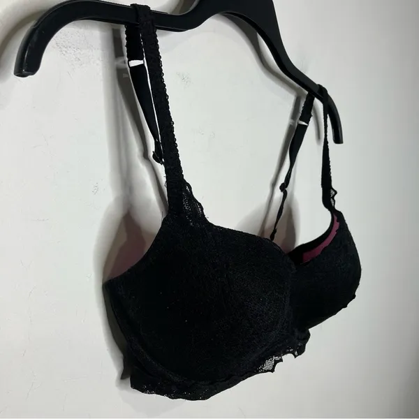 PINK Victoria’s Secret black lace padded bralette size small (D-DD cup) sexy‎ - Image 2