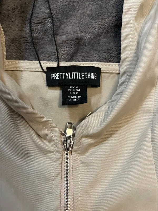 Pretty Little Thing Halter Top - Image 7