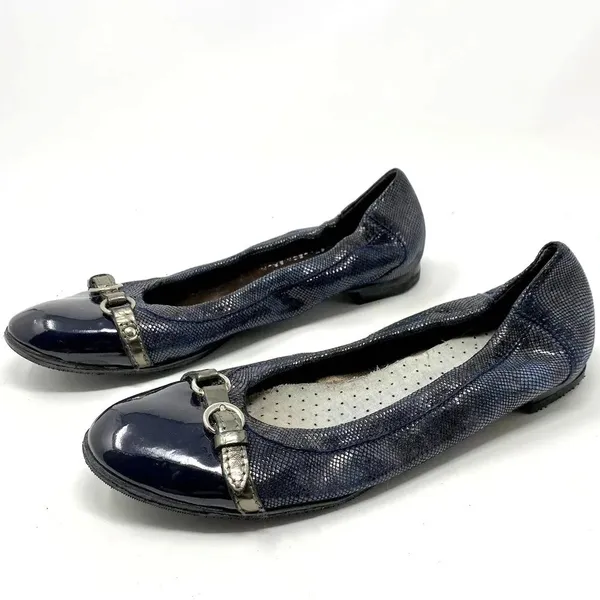 AGL Ballerina Flat‎ Shoes Cap Toe Metallic Patent Leather Navy Blue Size 8.5 - Image 9