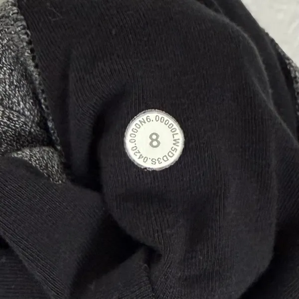 Lululemon Scuba Jogger Heathered Speckled Black Athleisure Size 8 - Image 5