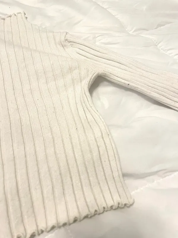 Princess Polly White Mockneck Sweater - Image 4
