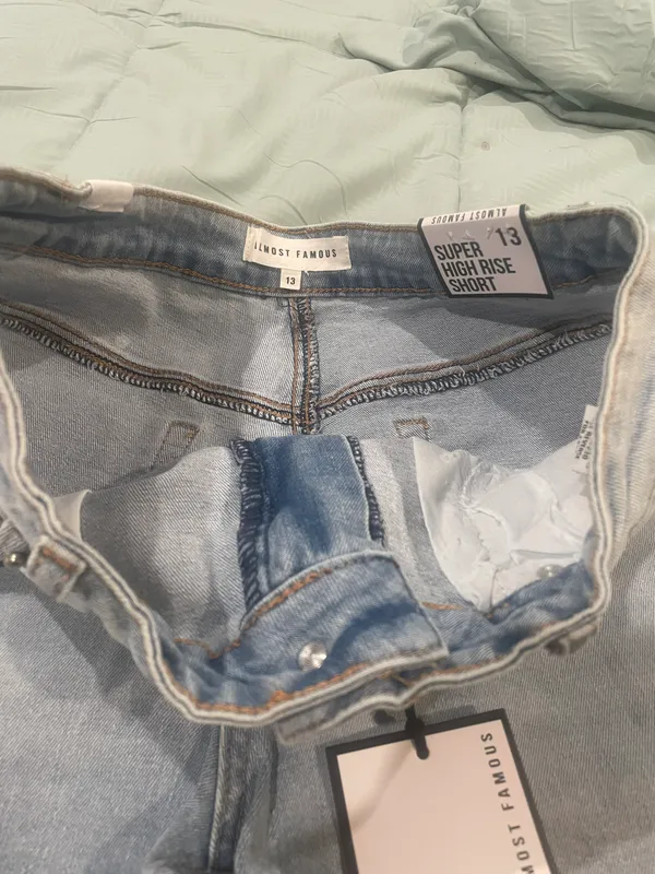 Jean Shorts - Image 4