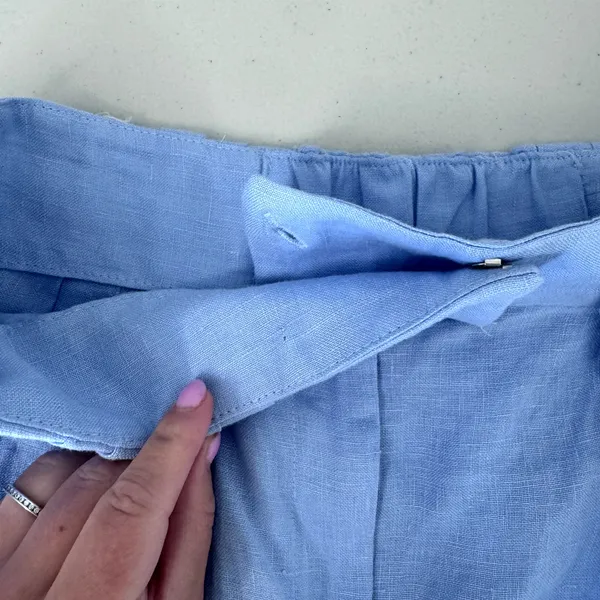 100% Linen NWT Light Baby Blue Shorts Women's Size Medium 32 inch Waist - Image 5