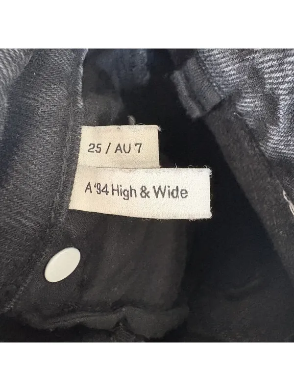 Abrand Jeans A '94 High & Wide Black Distressed Raw Hem Jeans Size 25 - Image 6