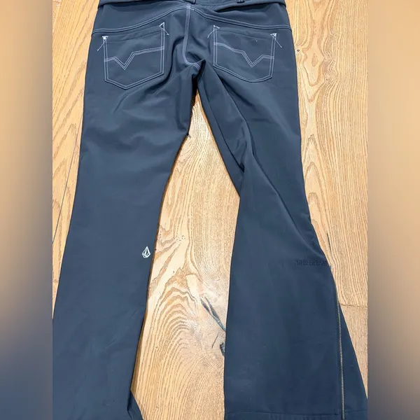 Volcom Nimbus Snowpants Size large Ski Pants‎ 10,000MM - Image 2