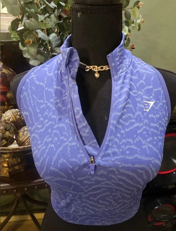 Gymshark top - Image 7