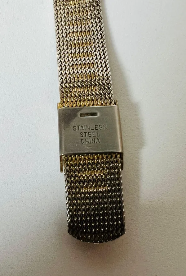 Gold  Watch - Image 10