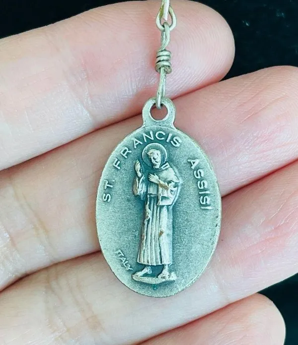 Vintage St. Anthony Guard Religious Medal St. Francis Assisi necklaces unisex - Image 3