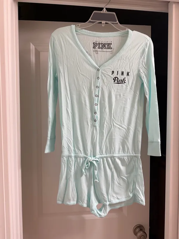 Victoria's Secret PINK 3/4 sleeve romper - Image 11