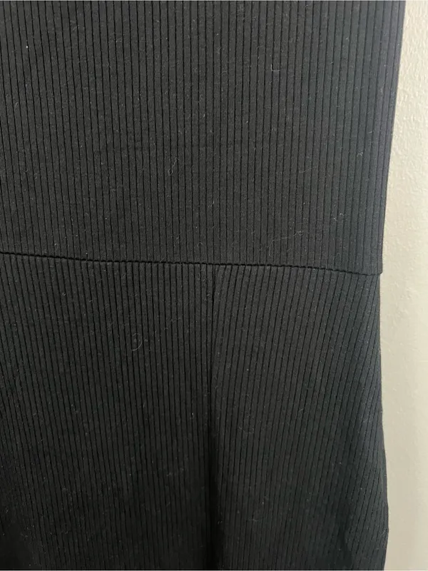 Reformation Black Ribbed Cassi Knit Dress size Large - Image 5