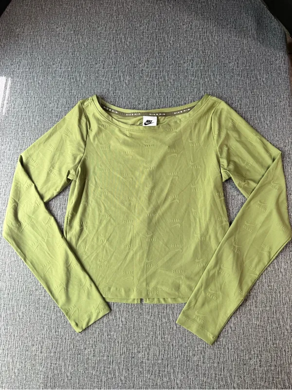 Nike Women’s Air-Long Sleeve T-Shirt - Image 2