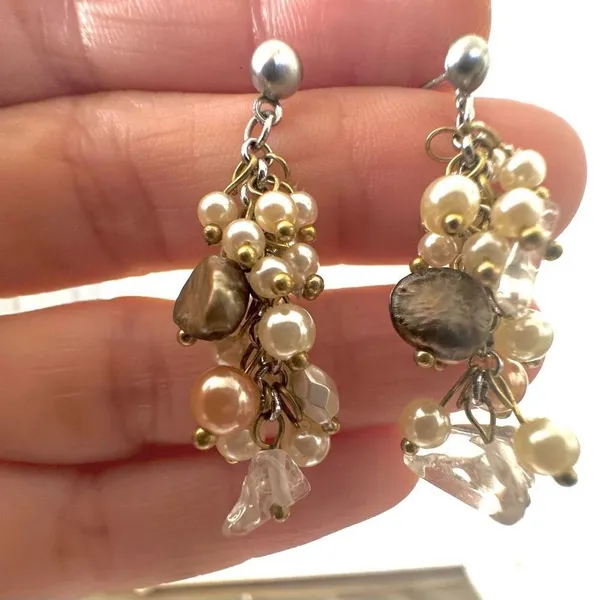 Coldwater Creek pearly cluster earrings - Image 7