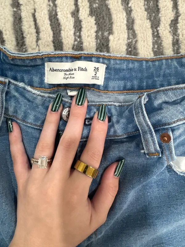 Abercrombie Jeans - Image 2