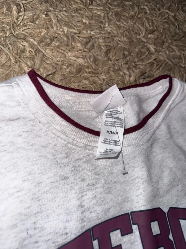 Reebok Sweatshirt - Image 2