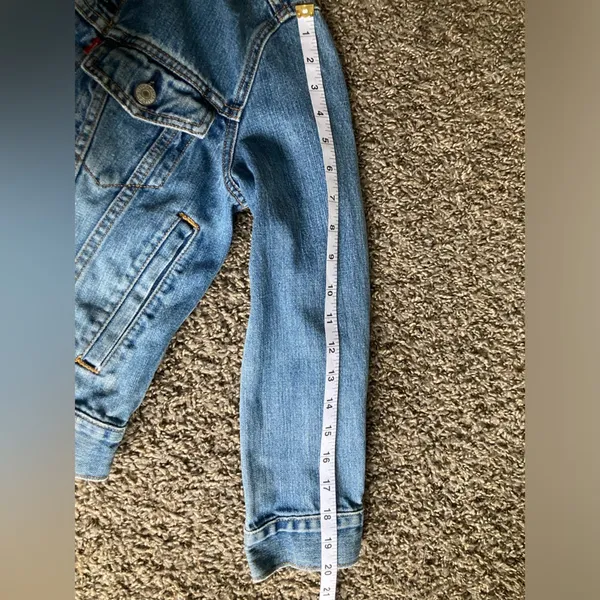 Levi's Blue Jean Jacket Medium Indigo Classic - Image 6