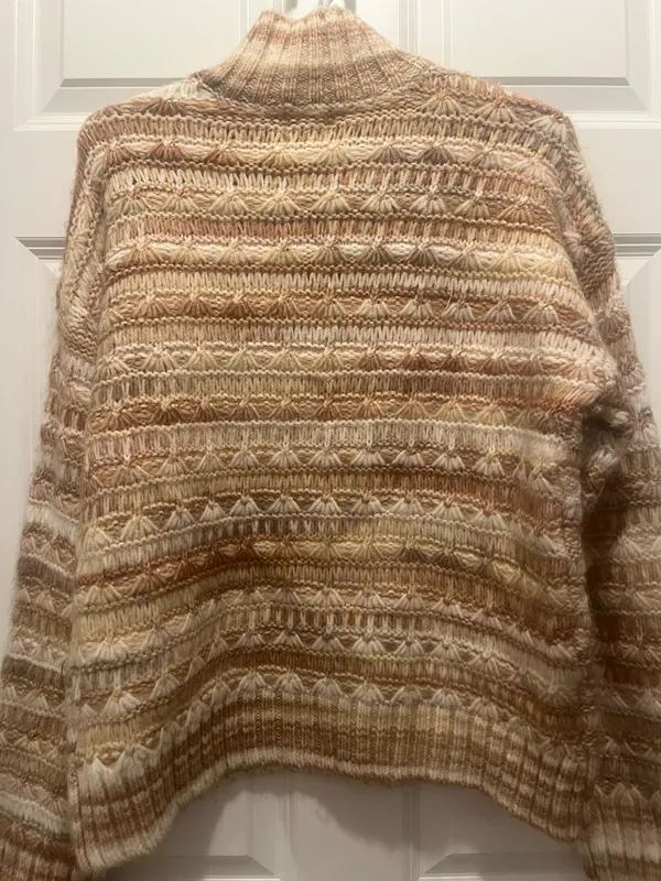 Knit sweater  - Image 4