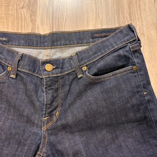7 For All Mankind Anniversary Nic Nac 109 Stretch Low-Rise Stretch Flare - 32 - Image 2