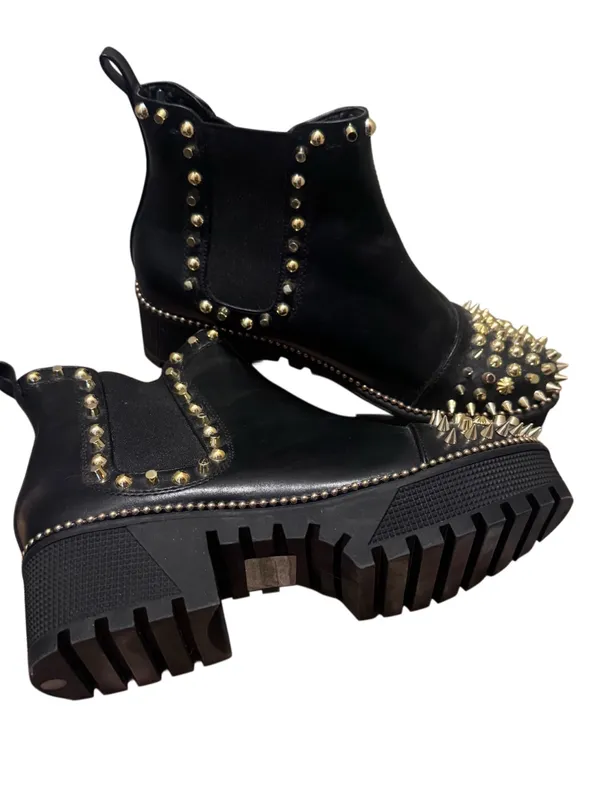 NWOT Cape Robin Pull-on Ankle Booties with Spikes- Black Gold Goth Punk Size 6 - Image 5