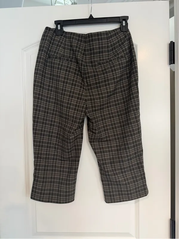 Reformation x Kacey Musgraves Plaid Capri Pant - Image 4