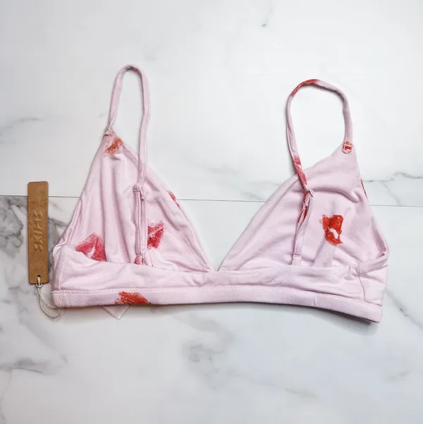 NWT Skims Sleep Plunge Bra - Image 3