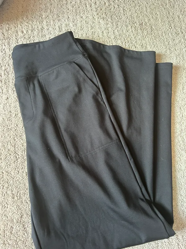 Women's Black Wide - Image 4