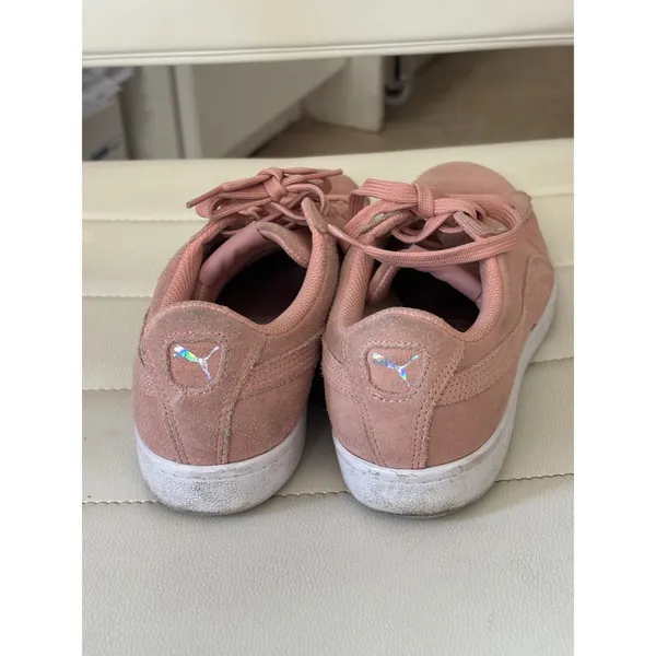 Puma Vikky v2 Suede Sneakers Pink Low Top Womens 7 367990-01 SoftFoam‎ - Image 3