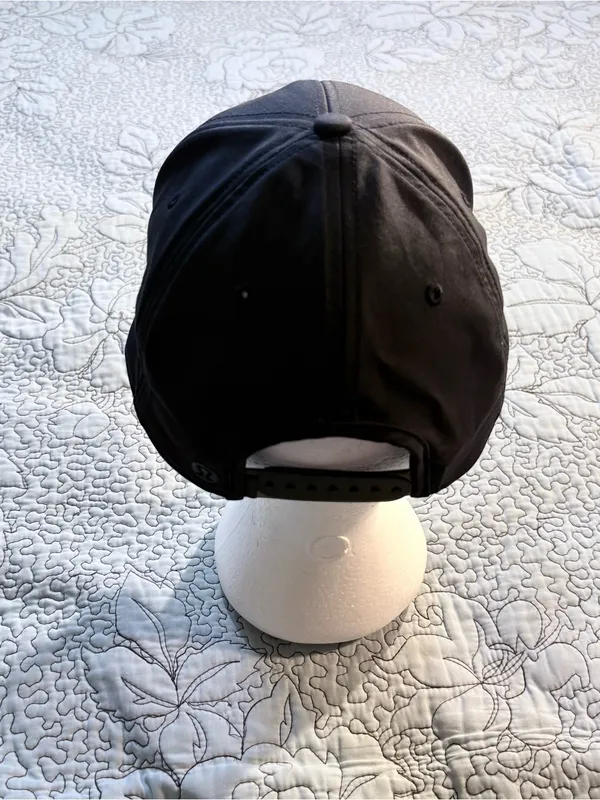 Lululemon Black Adjustable Performance Cap Tonal X Pattern Underbrim 💛 - Image 4
