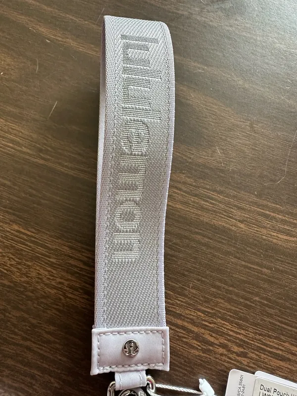 Lululemon Dual Pouch Wristlet Metallic Workmark-Faint Lavender - Image 5