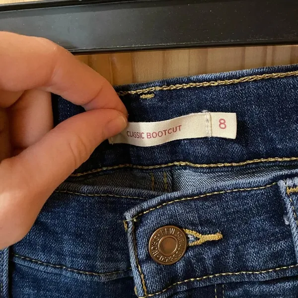Levi Strauss Classic Bootcut size 8 - Image 4