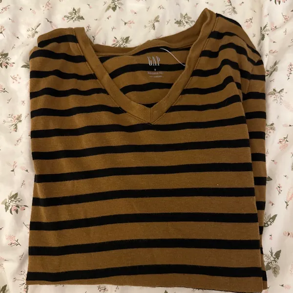 Gap brown and black striped long sleeve  - Image 2