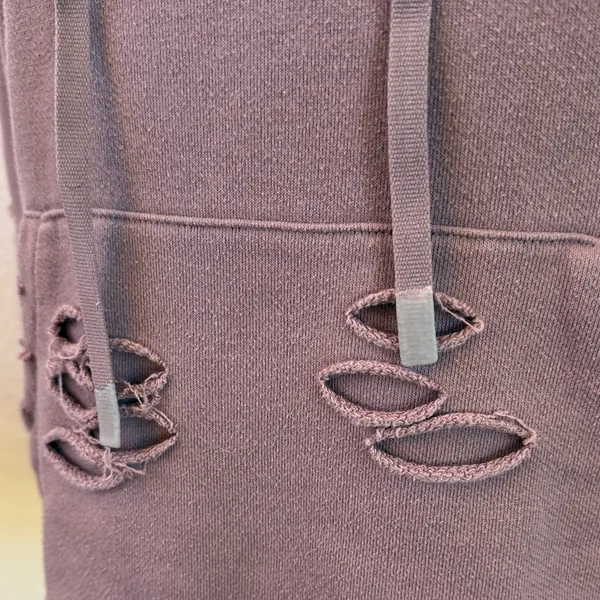 ALO Yoga | Distressed Mauve Hoodie | Sz S/M - Image 3