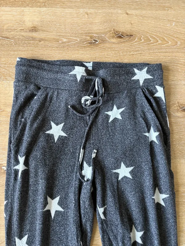 Star Long Sleeve and Joggers Matching Pajama Set - Image 6