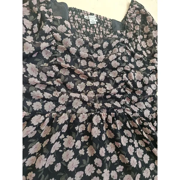 American Eagle Women's Floral Long Sleeve Peplum Top Size Large Smocked Blouse - Image 6