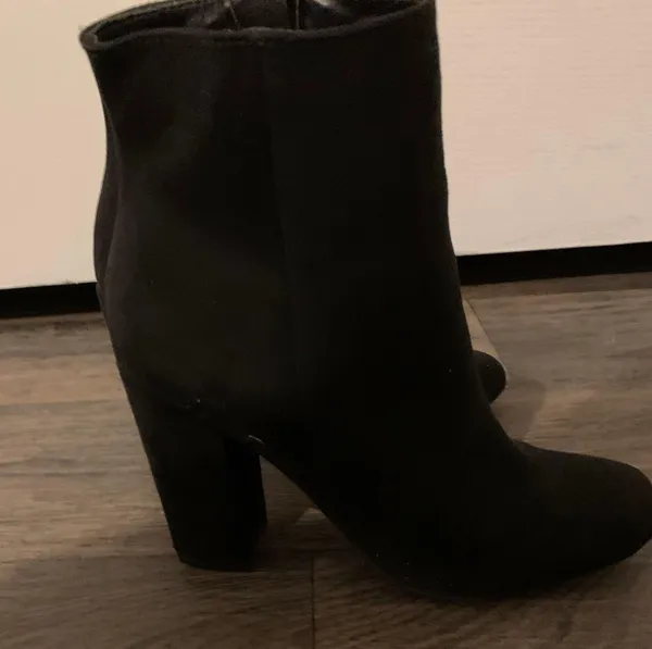 Black Booties - Image 3