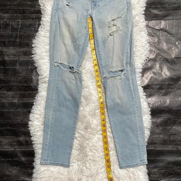 AMERICAN EAGLE LIGHT DENIM DISTRESSED SKINNY JEANS BASIC CASUAL NORMCORE GRUNGE - Image 6