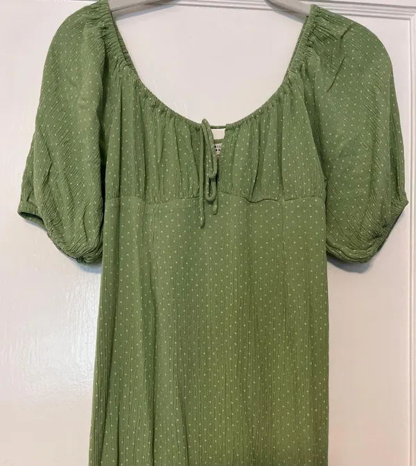 Billabong Green Midi Dress with Puff Sleeves - Image 4