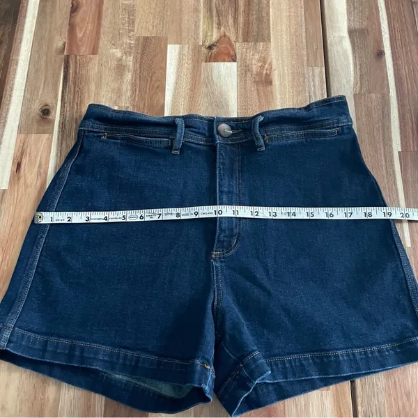 LOFT Denim Shorts High Rise Dark Wash size 28/6 - Image 5
