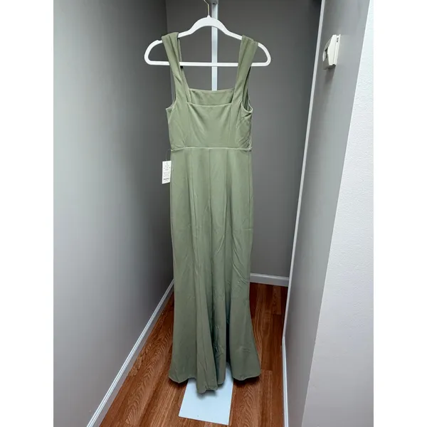 Show Me Your MuMu Paris Gown Moss Green / Sage Green Size Medium - Image 5