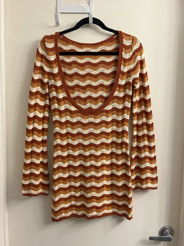 Rhythm. Sunshine Chevron Knit Long Sleeve Mini Dress Size Medium - Image 5