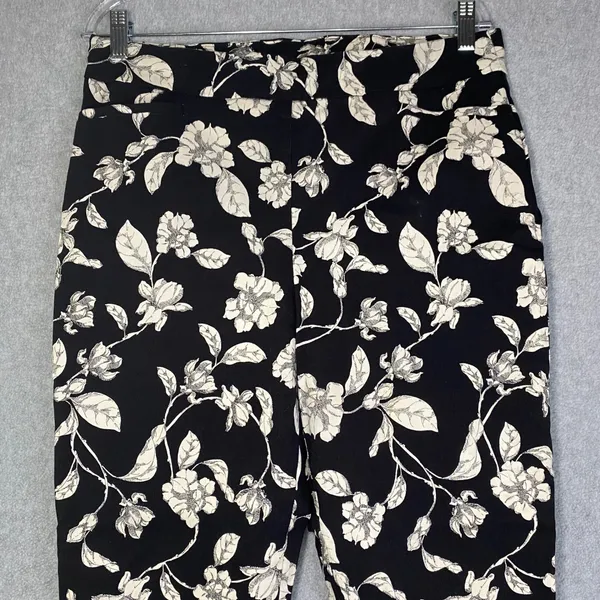 Chico's Floral Slim Ankle‎ Pants Women's Size 2R (US 12)Black Cream Stretch EUC - Image 3