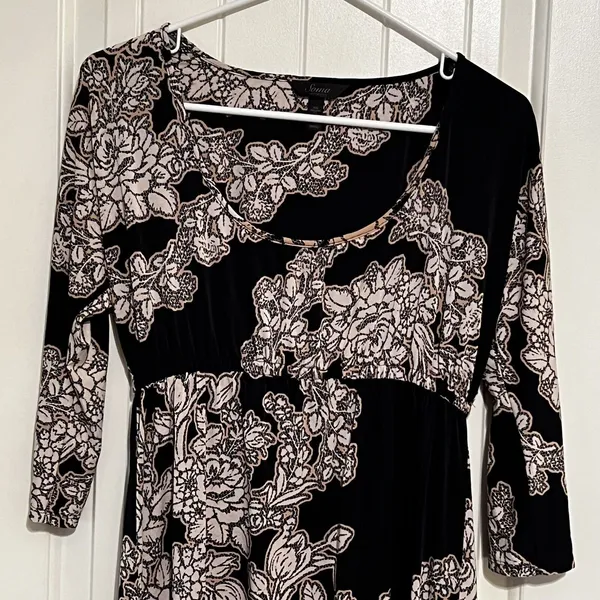 Soma Women’s Round Neck 3/4 Sleeve Knee Length Dress Small Black Cream Floral - Image 4