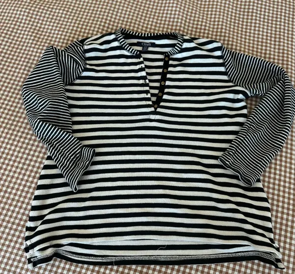 CHAPS Vintage  Striped Long Sleeve - Image 2