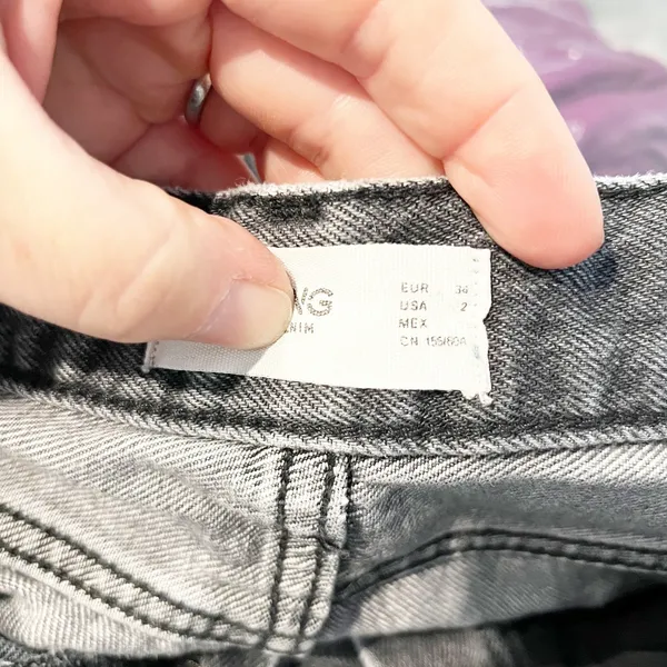 MNG Mango Gabriela High Rise Button Fly Straight Leg Cropped Jeans Black 2 - Image 4