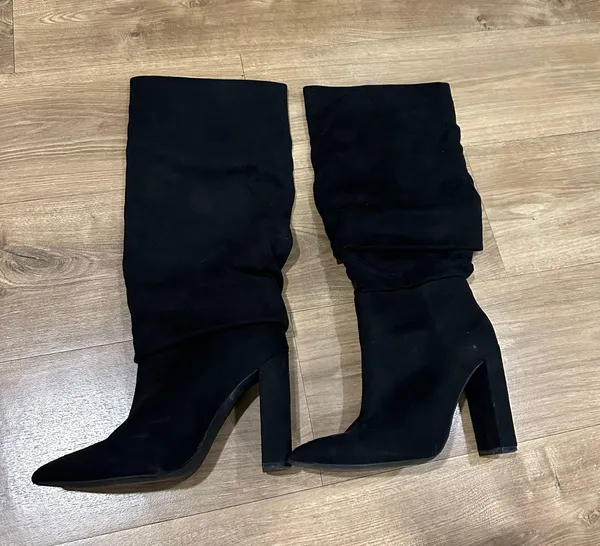 Steve Madden Slouchy Black Boots - Image 5