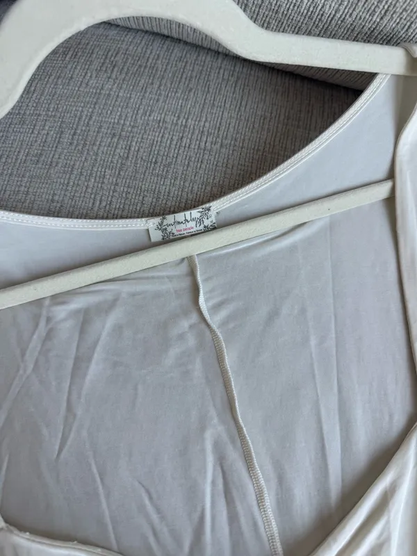 Free People Lightweight ruched sides longsleeve - Image 3