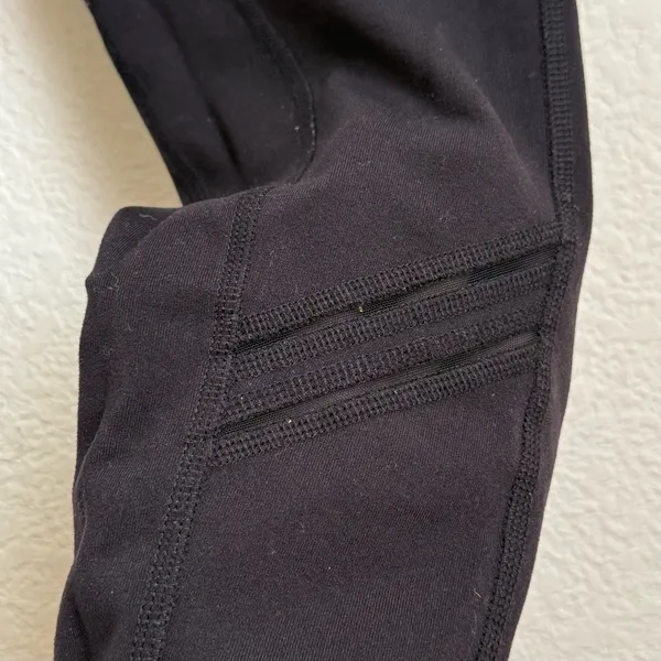 ALO Yoga Black Cropped Leggings Size S - Image 8