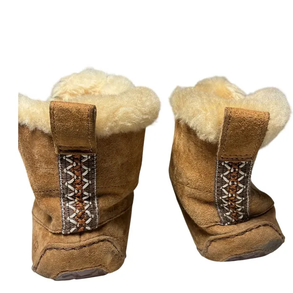 UGG Australia Chickaree Lace Up Moccasin Shearling Suede Ankle Boot Chestnut 7 - Image 4